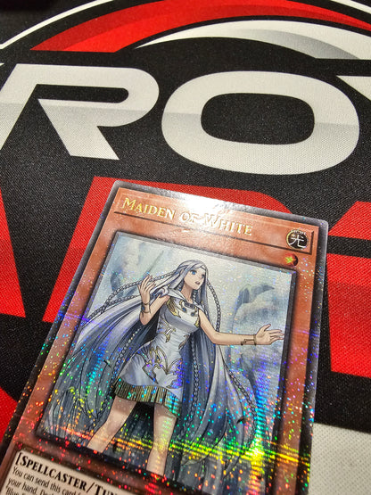 Maiden of White - SDWD-EN041 - 1st Edition - Quarter Century Secret Rare - Dented